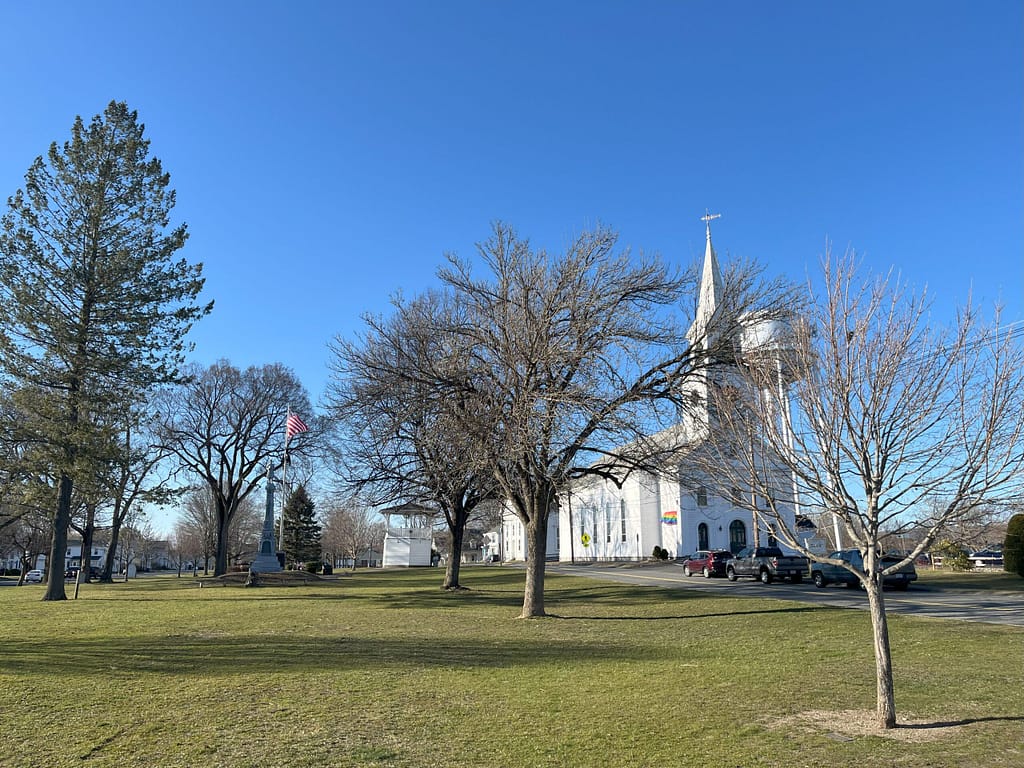 Photo of church in the center of Belchertown, Massachusetts.