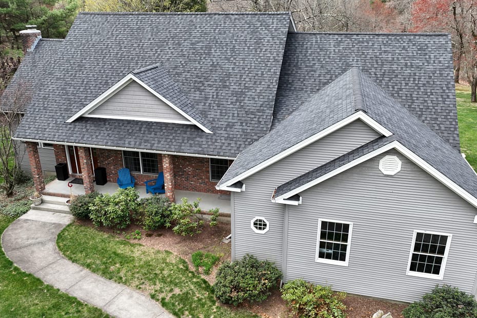 new roof installed by dave miner roofing